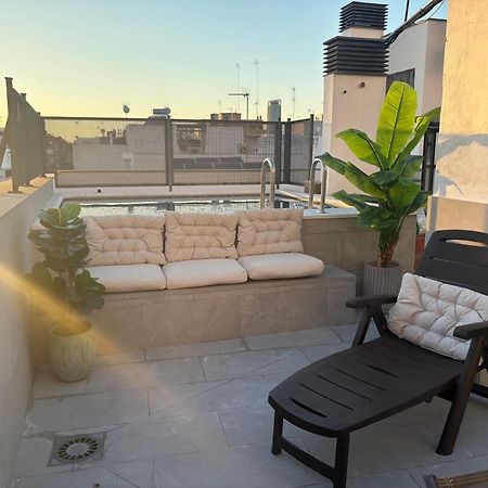 דירות סביליה Atico Triana Con Piscina Privada מראה חיצוני תמונה